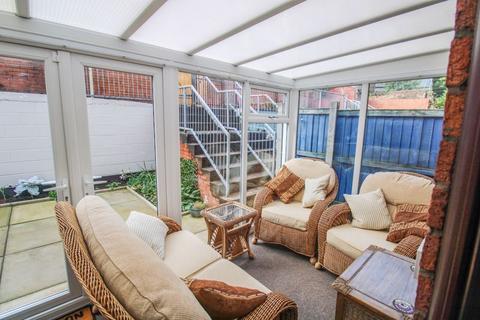 125 Mill Street, Leek, ST13 8EU