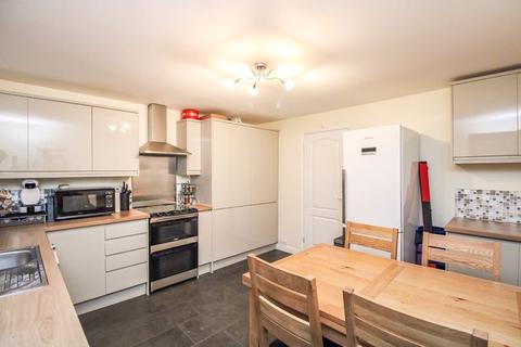 125 Mill Street, Leek, ST13 8EU