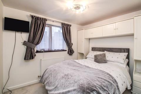 125 Mill Street, Leek, ST13 8EU