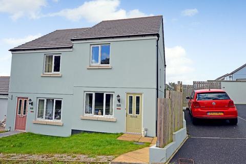 13 Cornfield Way, North Tawton, EX20 2FB
