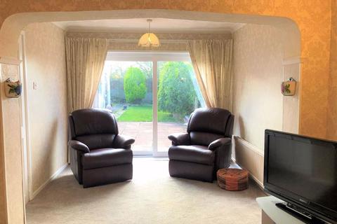 37 Dobbins Road, Barry, CF63 2NN