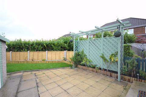5 Bar Mount, Garforth, Leeds, LS25 2EQ