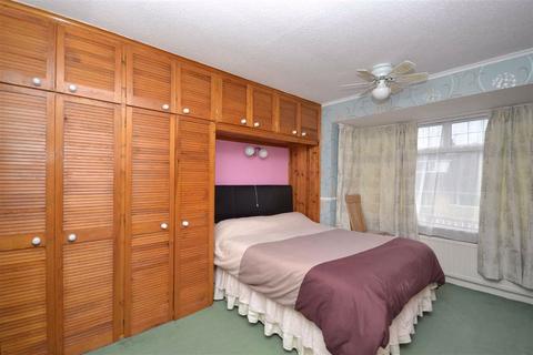 5 Bar Mount, Garforth, Leeds, LS25 2EQ