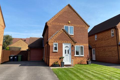 44 Bronze Close, Nuneaton, CV11 4YD