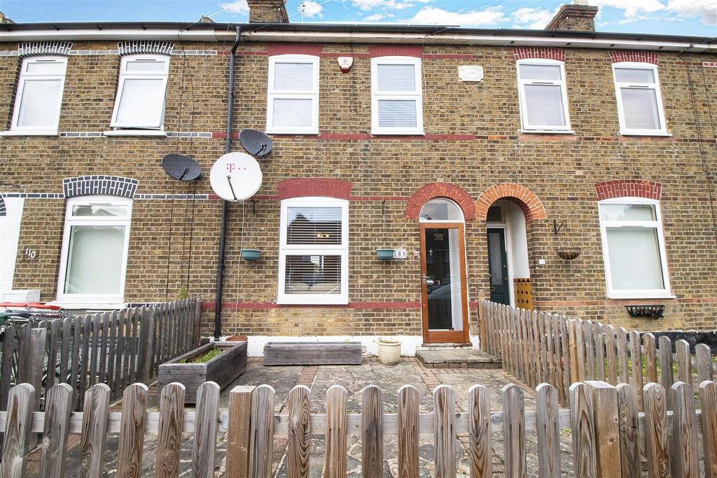 Park Lane, Waltham Cross 3 bed terraced house £362,000