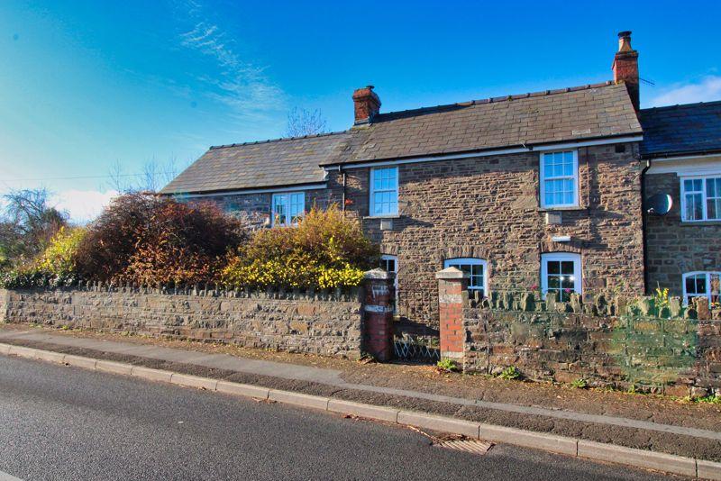Pandy, Abergavenny 5 bed cottage £450,000