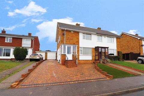 23 Northdown Road, Longfield, DA3 7QN