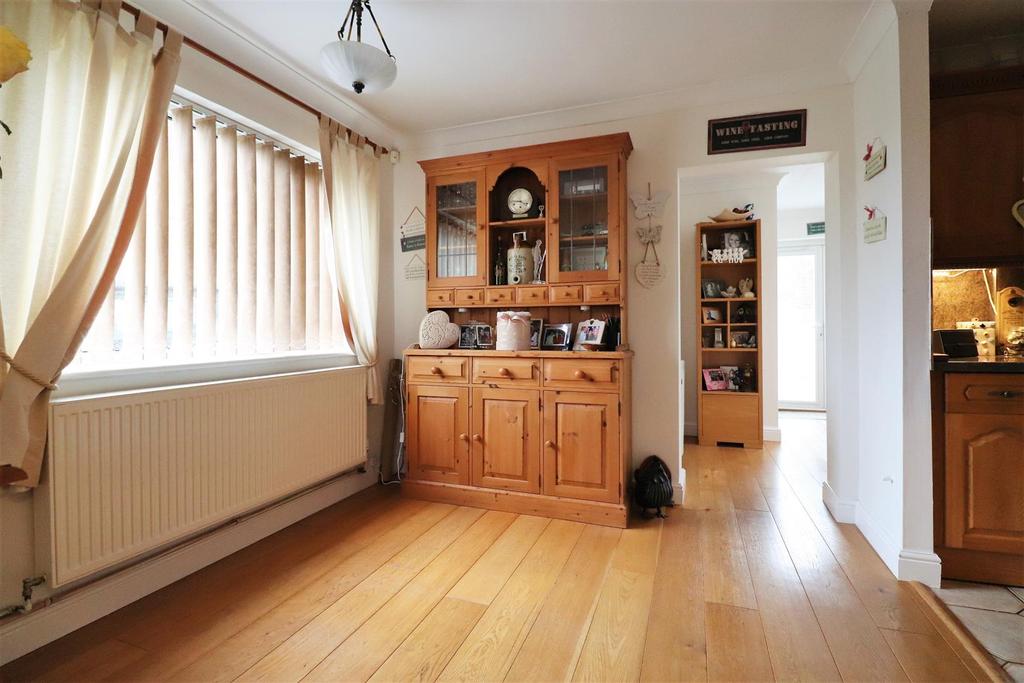 Kitchen Breakfast Room