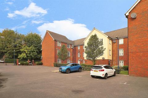 73 Covesfield, Gravesend, DA11 0EG