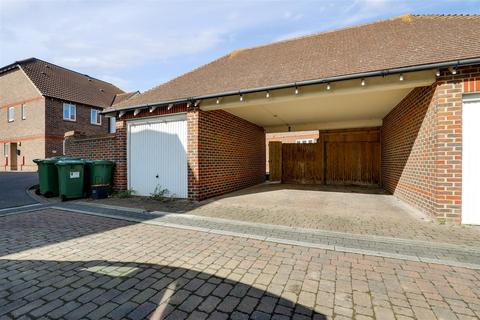 23 Chetney View, Iwade, Sittingbourne, ME9 8SQ