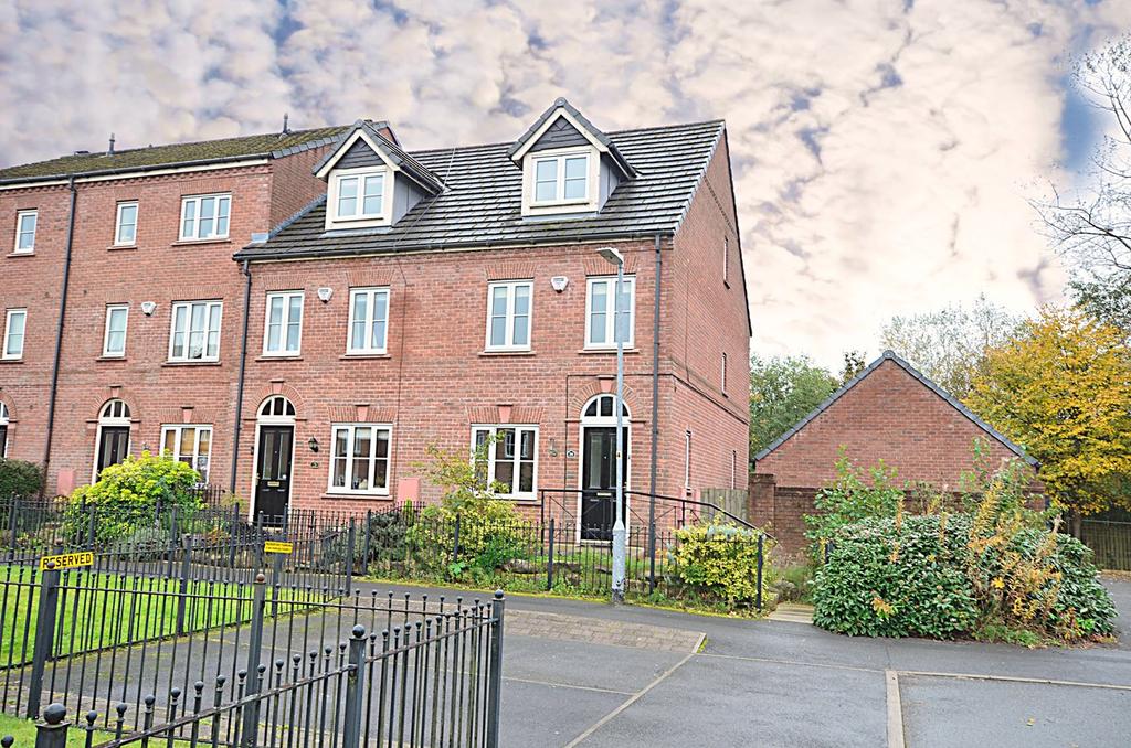 Hallbridge Gardens, BOLTON, BL1 3 bed end of terrace house £189,950