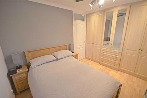 7 Essex Close, Churchdown, Gloucester, GL3 1NZ