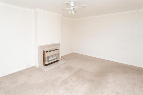 37 Glendevon Road, Perth, PH2 0AS