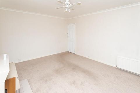 37 Glendevon Road, Perth, PH2 0AS