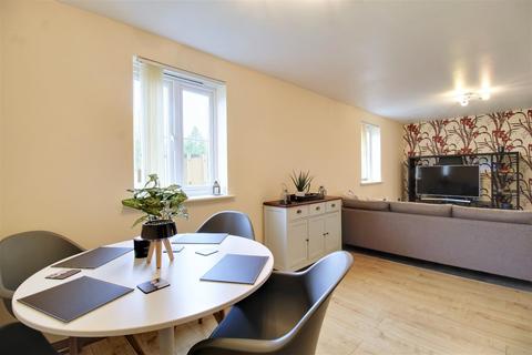 2 bedroom apartment for sale - Georgian Square, Rodley