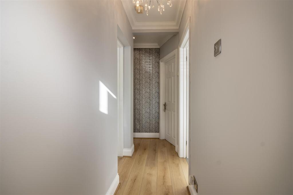Hallway.jpg