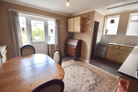 32 Beech Grove, Whitley Bay, NE26 3PL