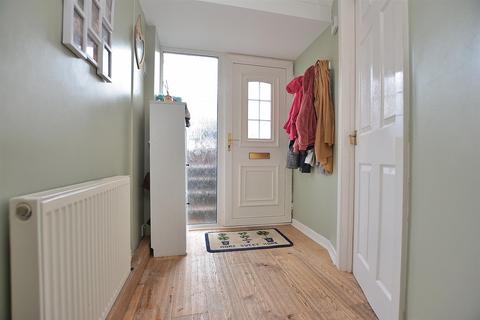 9 Brookvale Close, Mansfield, NG18 3LX