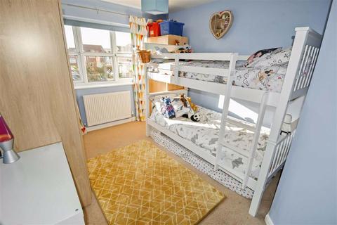 9 Fieldside Close, Thorngumbald, Hull, HU12 9GE