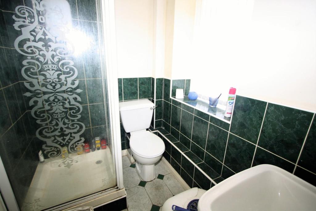 Flat 4 pic 2.JPG