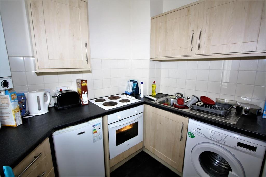 Flat 5 pic 4.JPG