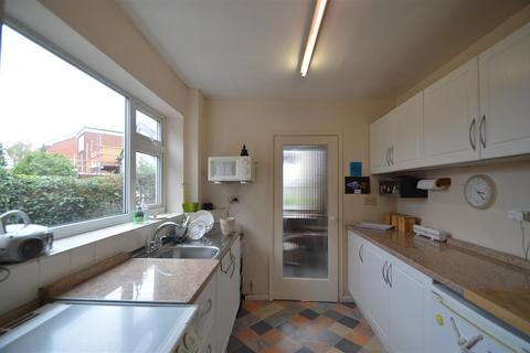 27 Cornwall Drive, Bayston Hill, Shrewsbury, SY3 0EP