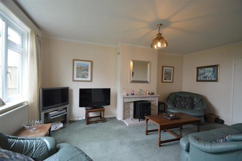 27 Cornwall Drive, Bayston Hill, Shrewsbury, SY3 0EP