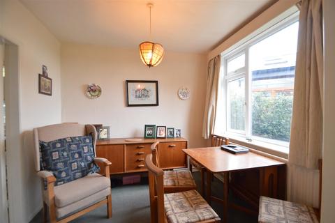 27 Cornwall Drive, Bayston Hill, Shrewsbury, SY3 0EP