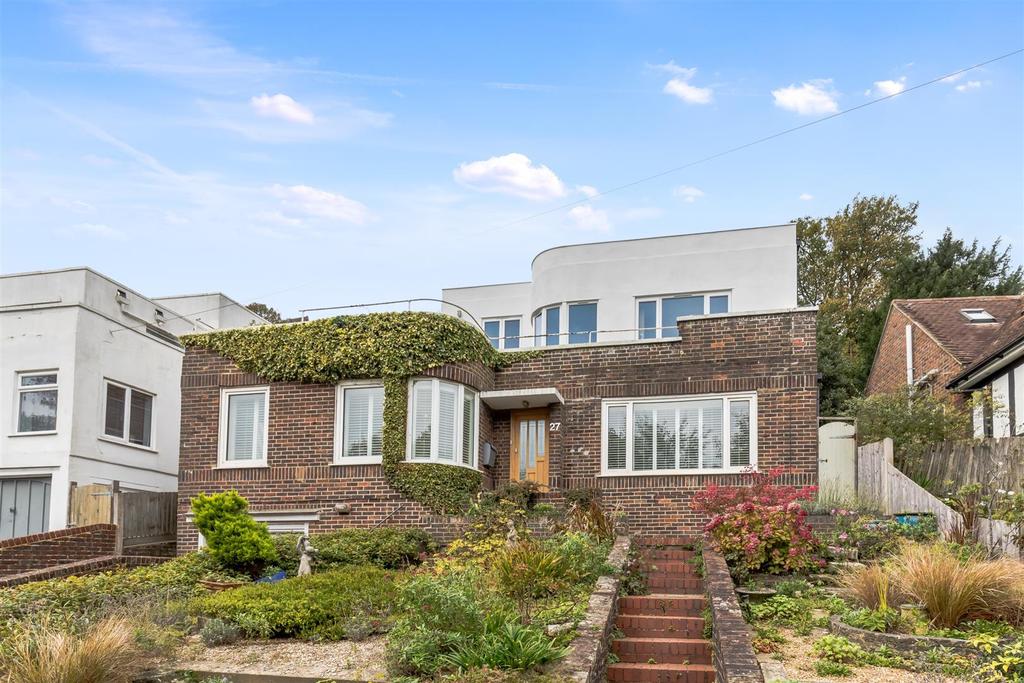 Eldred Avenue, Brighton 4 bed detached house £850,000