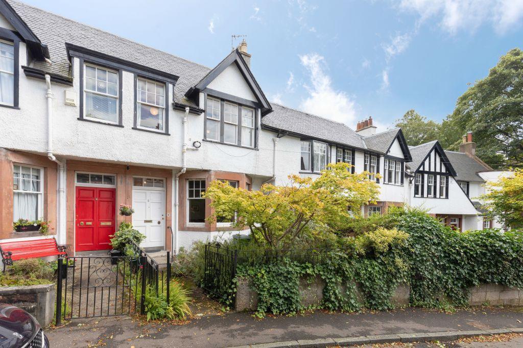 5 Roseburn Cliff, Roseburn, EH12 6AL 5 bed terraced house £600,000