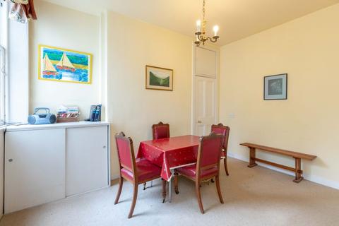 5 Roseburn Cliff, Edinburgh, EH12 6AL