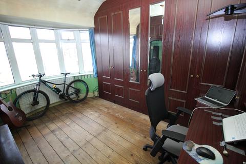 44 Abingdon Road, Urmston, Manchester, M41 0GN