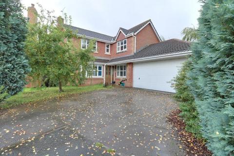 4 bedroom detached house to rent, Lytham Drive, Winsford, CW7