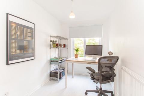 36 Rectory Square, London, E1 3NG