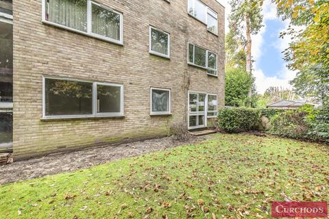 Flat 1, Southwood Court Pine Grove, Weybridge, KT13 9AT