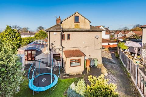 49 Canada Drive, Rawdon, Leeds, LS19 6LU
