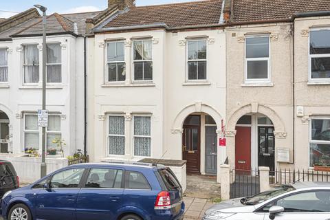 4 Pevensey Road, London, SW17 0HW