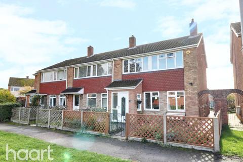 33 Booth Way, Little Paxton, St Neots, PE19 6JT