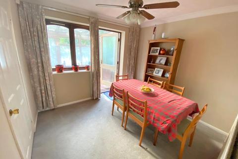20 Denham Close, Canford Heath, Poole, BH17 9HL