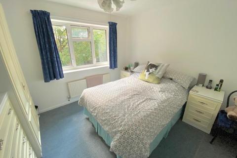 20 Denham Close, Canford Heath, Poole, BH17 9HL