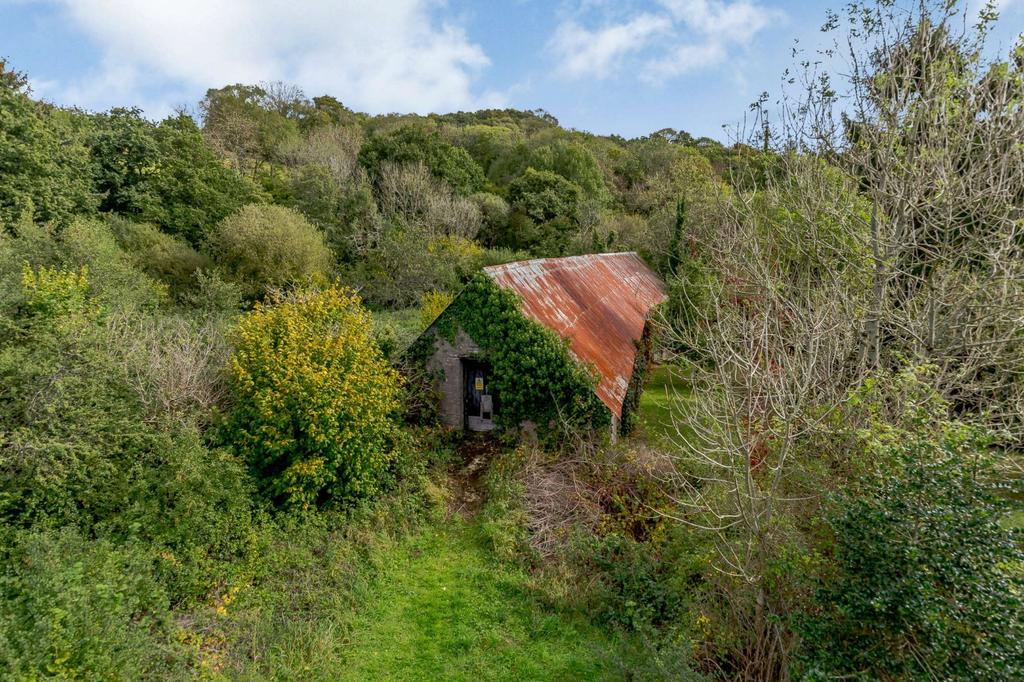 Outbuilding