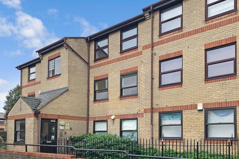 68 Edmeston Close, London, E9 5TL