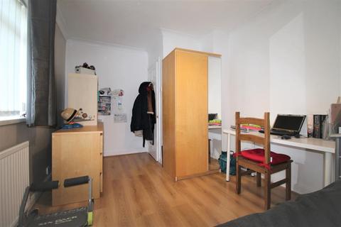 21 Rowarth Road, Manchester, M23 2WU