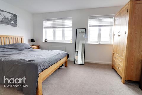 62a Bective Road, Northampton, NN2 7TD