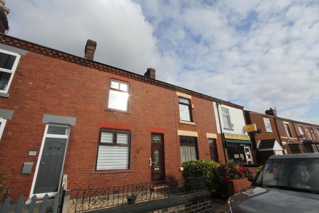 Old Road, AshtoninMakerfield, Wigan, WN4 9QN 2 bed terraced house for