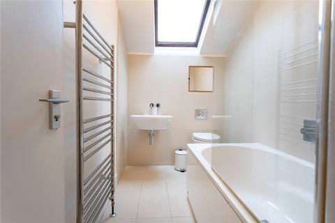 48b Mortimer Road, London, N1 5AP