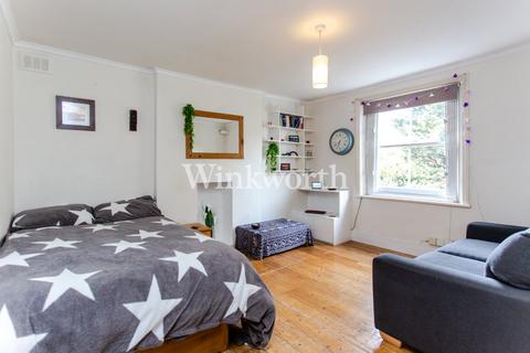 Flat 3, 29 Adolphus Road, London, N4 2AT