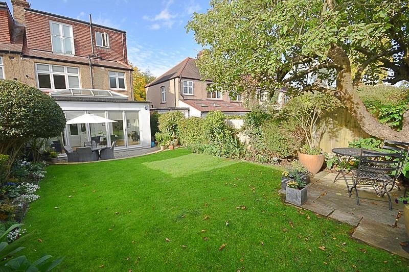 Houses For Sale Oak Hill Crescent at Christopher Houpt blog