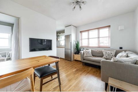 84 Chamberlain Place, London, E17 6AZ