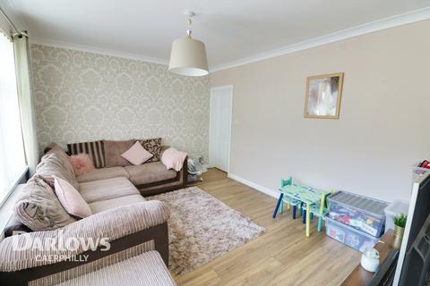 27 Thomasville, Caerphilly, CF83 2RE